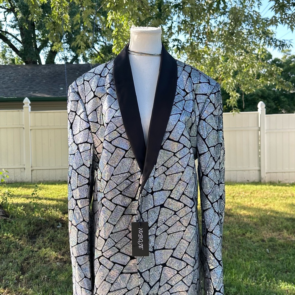 Zoot Silver and Black Mosaic Tuxedo Blazer
